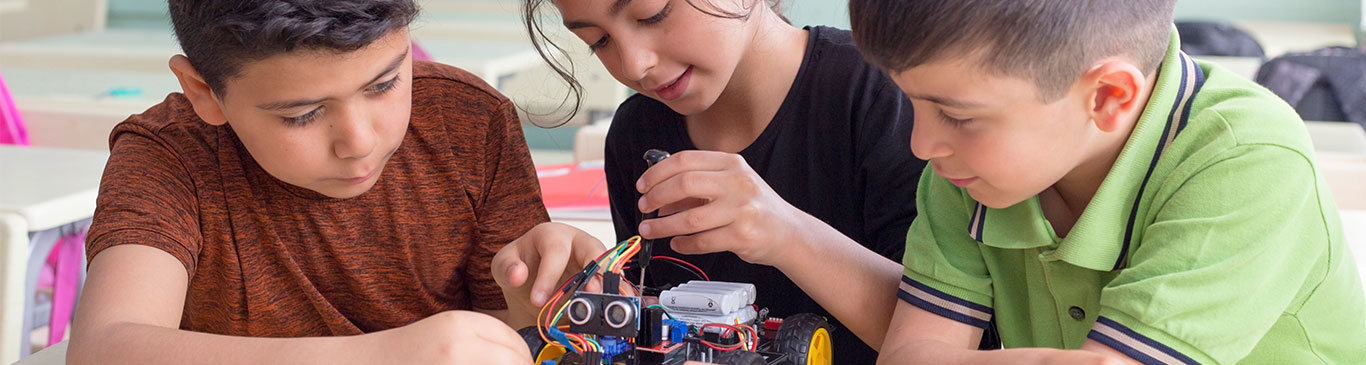 Get up to $750 for your innovative classroom project with our Classroom Cash Grants program